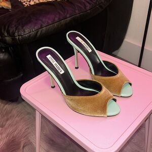 Steve Madden teal suede heels